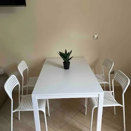 Apartment Fofi House