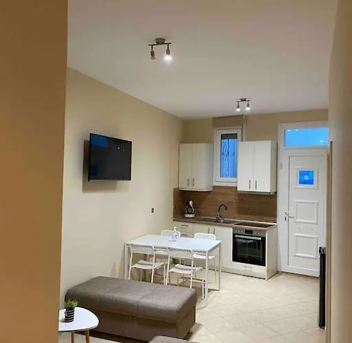 Fofi House דירה *